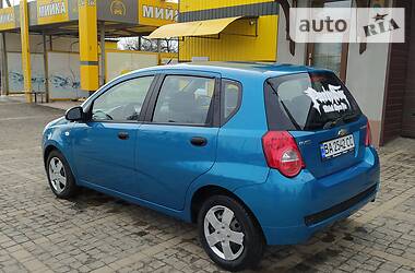 Хетчбек Chevrolet Aveo 2009 в 