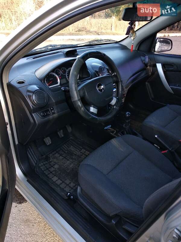 Седан Chevrolet Aveo 2007 в Києві