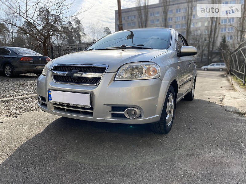 Седан Chevrolet Aveo 2006 в 