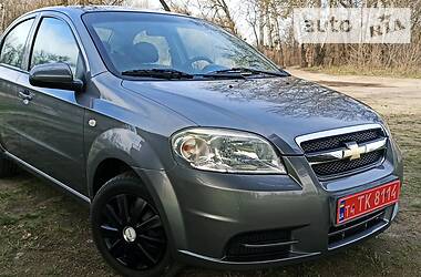 Седан Chevrolet Aveo 2008 в Полтаве