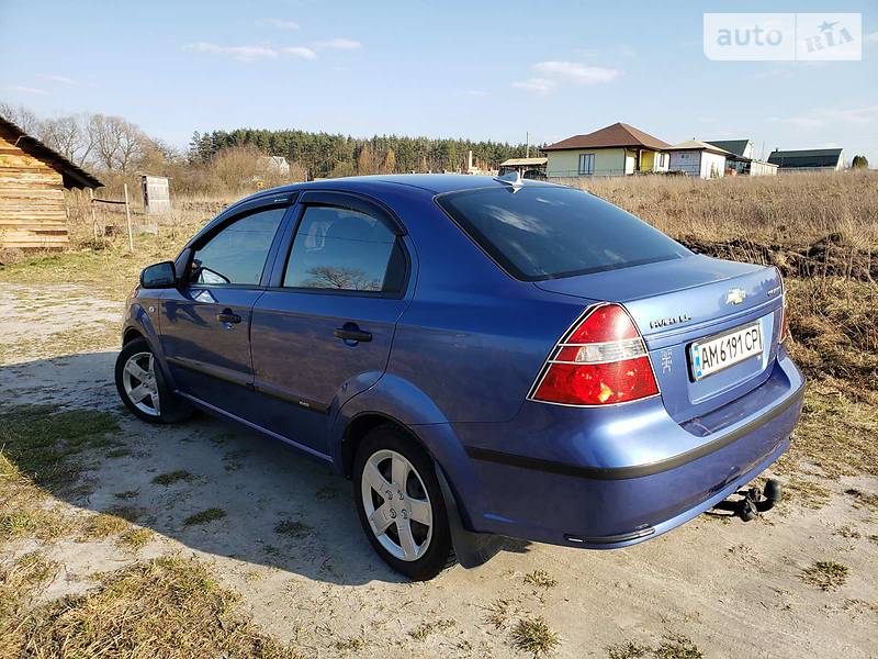 Седан Chevrolet Aveo 2008 в Бердичеві