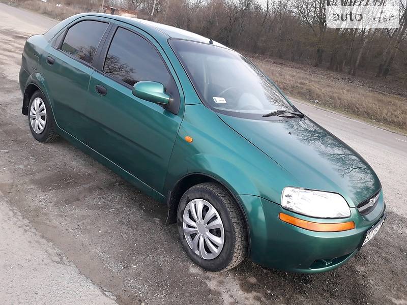 Седан Chevrolet Aveo 2005 в 