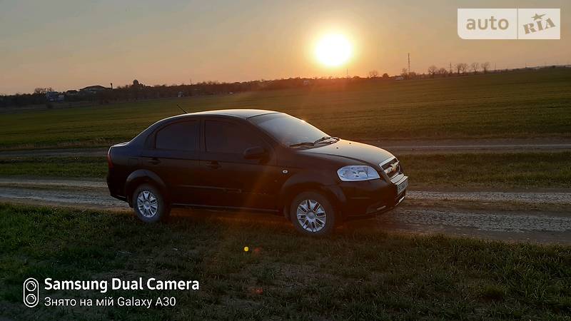 Седан Chevrolet Aveo 2006 в Чорткові