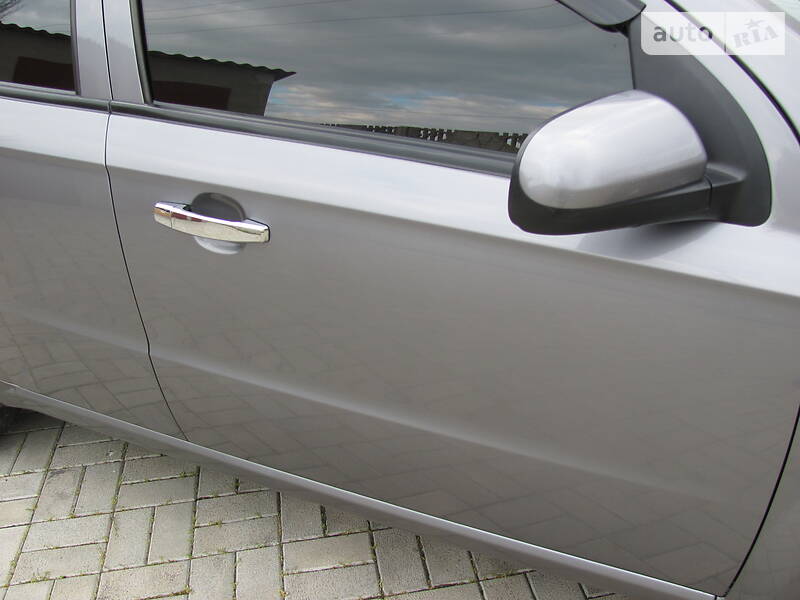 Седан Chevrolet Aveo 2006 в Маріуполі фото 79 Седан Chevrolet Aveo 2006 в Маріуполі