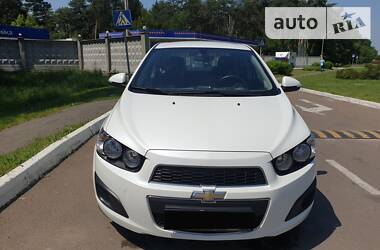 Седан Chevrolet Aveo 2014 в Киеве