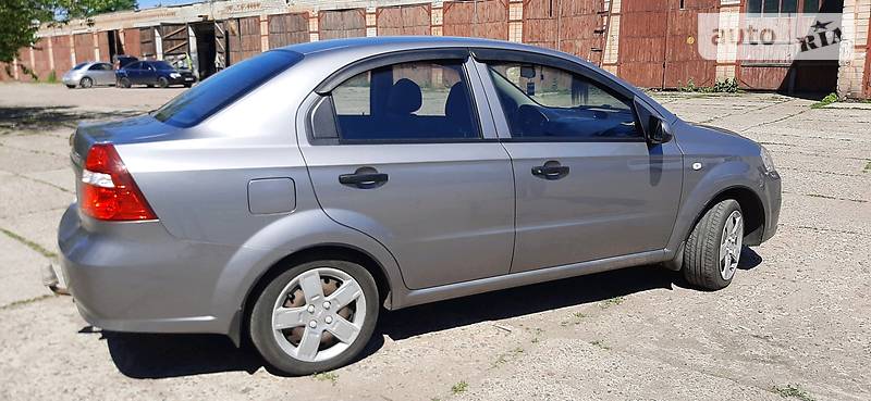 Седан Chevrolet Aveo 2011 в Бахмачі