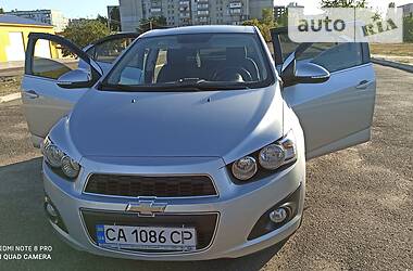 Седан Chevrolet Aveo 2014 в Черкассах