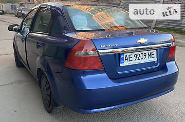 Седан Chevrolet Aveo 2008 в Черновцах