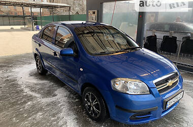 Седан Chevrolet Aveo 2006 в Покровске