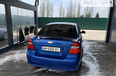 Седан Chevrolet Aveo 2006 в Покровске