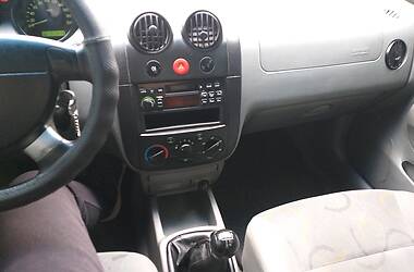 Седан Chevrolet Aveo 2004 в Запоріжжі