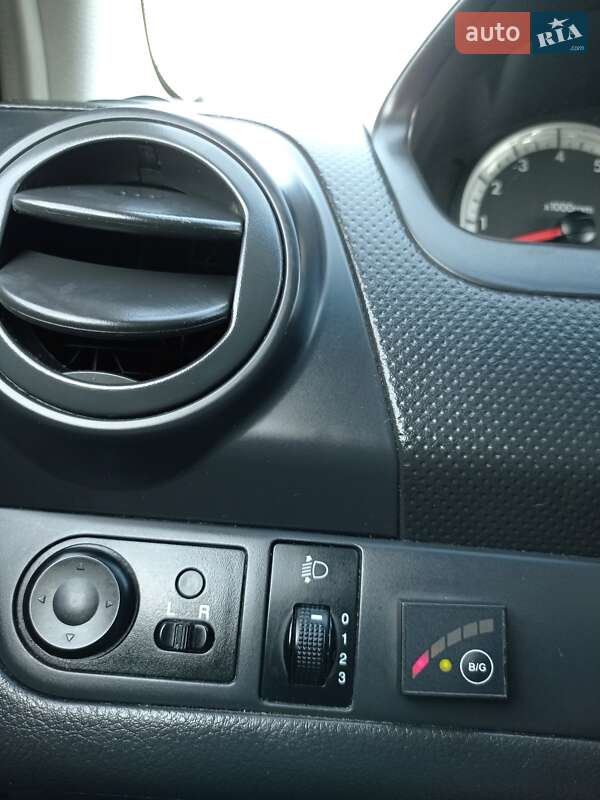 Хетчбек Chevrolet Aveo 2008 в Трускавці фото 18 Хетчбек Chevrolet Aveo 2008 в Трускавці