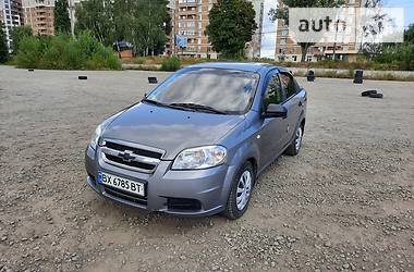 Седан Chevrolet Aveo 2011 в Києві