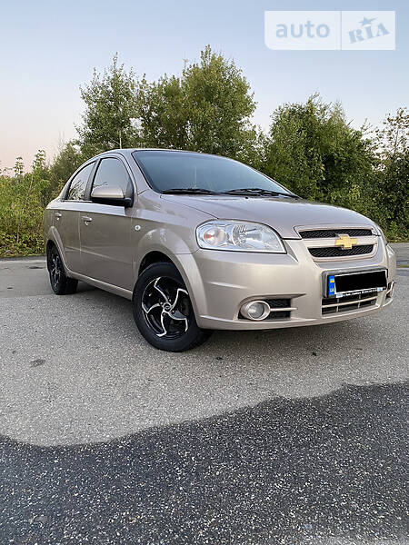 Chevrolet Aveo LT