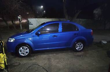 Седан Chevrolet Aveo 2006 в Киеве