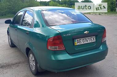 Седан Chevrolet Aveo 2004 в Каменском