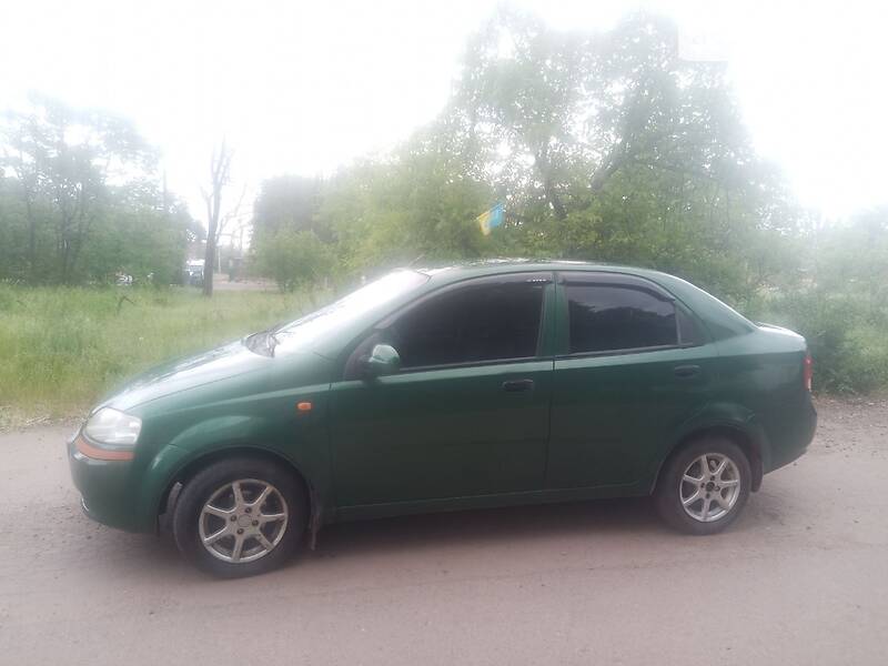 Седан Chevrolet Aveo 2004 в Кривому Розі фото 3 Седан Chevrolet Aveo 2004 в Кривому Розі
