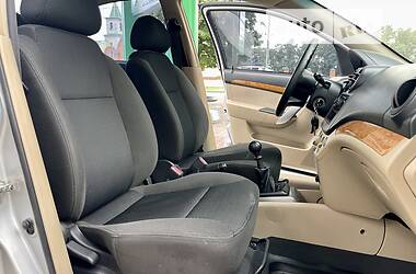 Минивэн Chevrolet Aveo 2008 в 