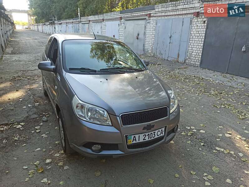 Хэтчбек Chevrolet Aveo 2008 в Киеве