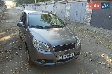 Хэтчбек Chevrolet Aveo 2008 в 