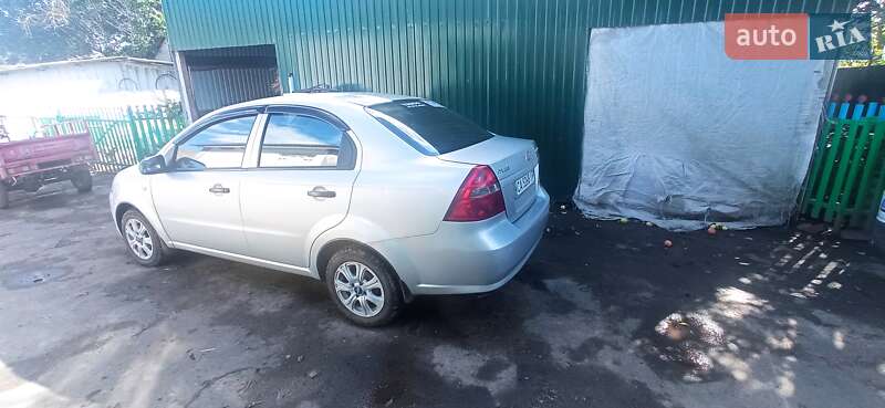 Седан Chevrolet Aveo 2006 в Бершади