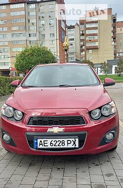 Седан Chevrolet Aveo 2013 в Ивано-Франковске