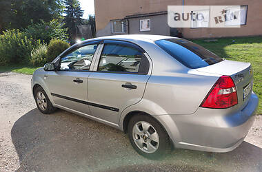 Седан Chevrolet Aveo 2007 в Чернигове