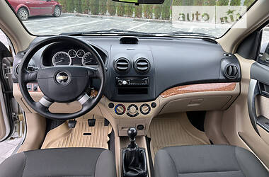 Седан Chevrolet Aveo 2008 в 