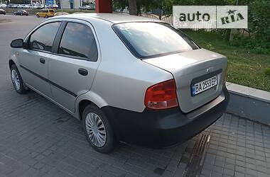 Седан Chevrolet Aveo 2005 в Кропивницком