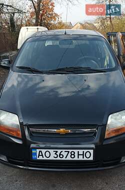 Хэтчбек Chevrolet Aveo 2005 в Хусте