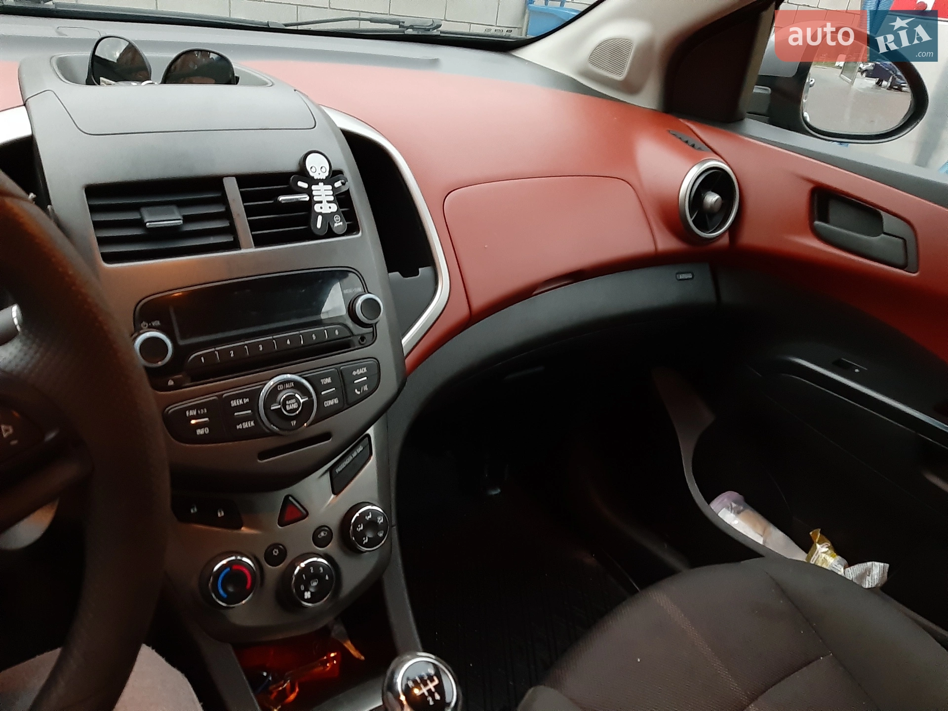 2011 Chevrolet Aveo - мініатюра 13