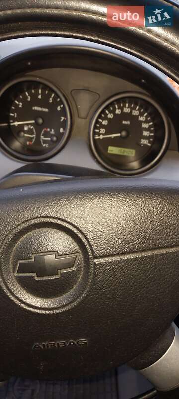 Хетчбек Chevrolet Aveo 2005 в Києві