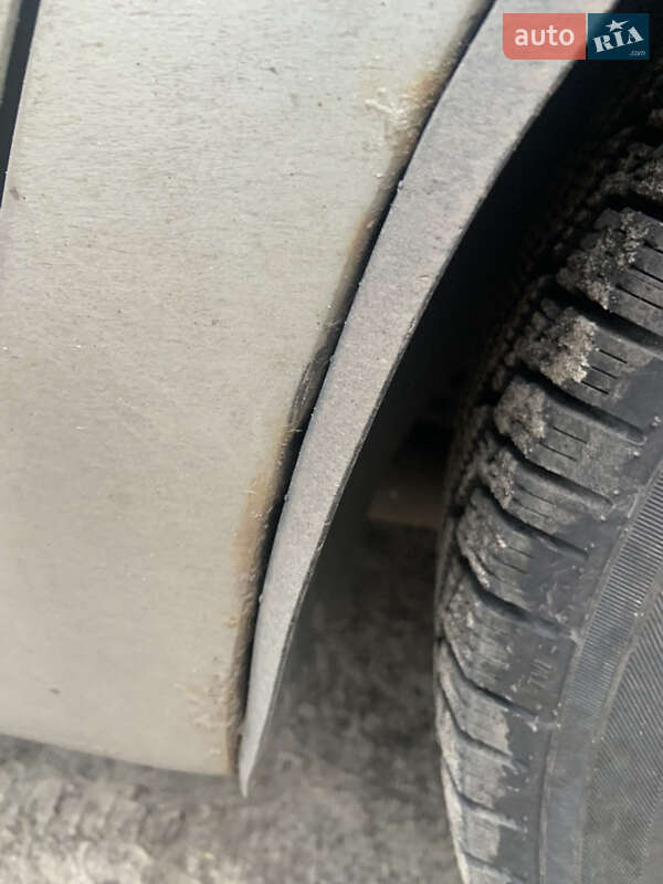 Седан Chevrolet Aveo 2005 в Днепре