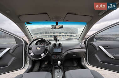 Хэтчбек Chevrolet Aveo 2010 в Львове