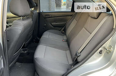 Седан Chevrolet Aveo 2010 в 