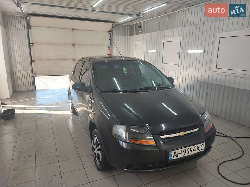 Седан Chevrolet Aveo 2005 в Софиевской Борщаговке