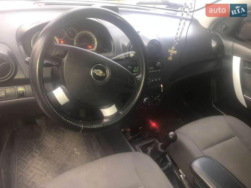 Седан Chevrolet Aveo 2006 в Кременчуге фото 2 Седан Chevrolet Aveo 2006 в Кременчуге