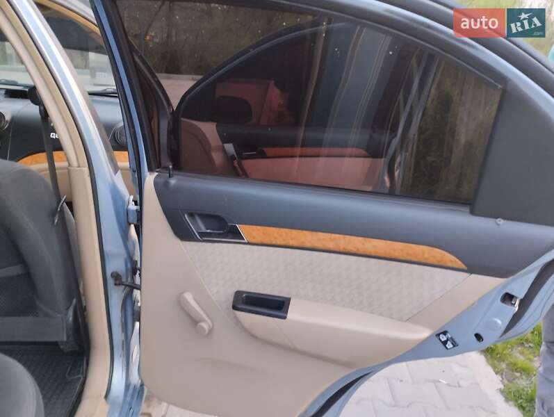 Седан Chevrolet Aveo 2008 в Тячеві