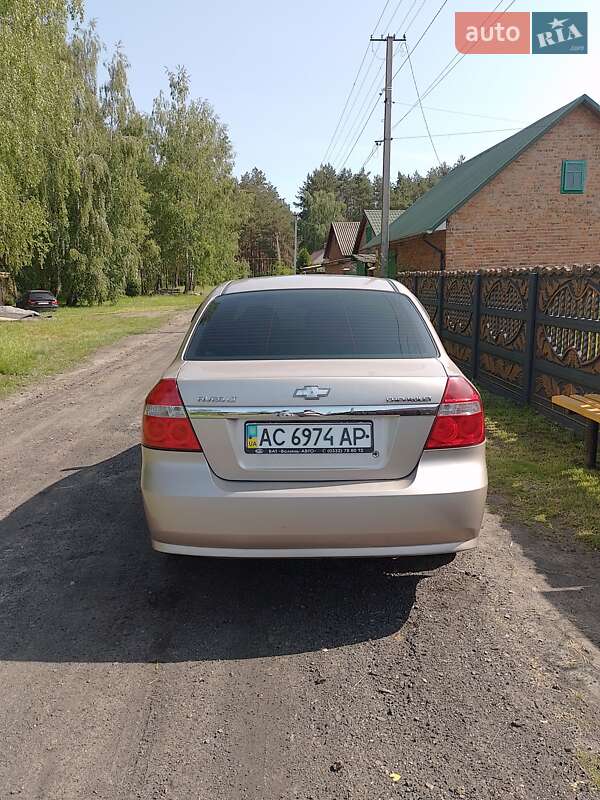 Седан Chevrolet Aveo 2008 в Шептицькому