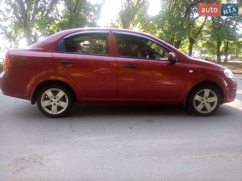 Седан Chevrolet Aveo 2007 в Николаеве