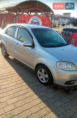 Седан Chevrolet Aveo 2010 в Тячеве