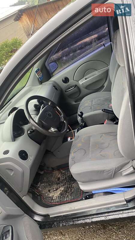 Седан Chevrolet Aveo 2005 в Ивано-Франковске