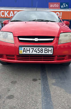 Хетчбек Chevrolet Aveo 2006 в 