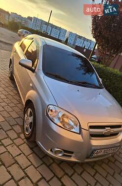 Седан Chevrolet Aveo 2008 в Ужгороді