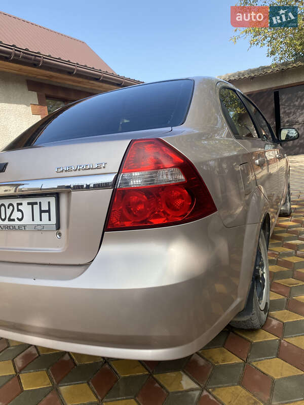 Седан Chevrolet Aveo 2008 в Белгороде-Днестровском