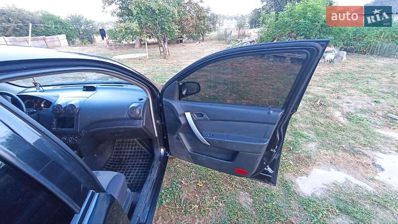 Хетчбек Chevrolet Aveo 2008 в Кривому Розі