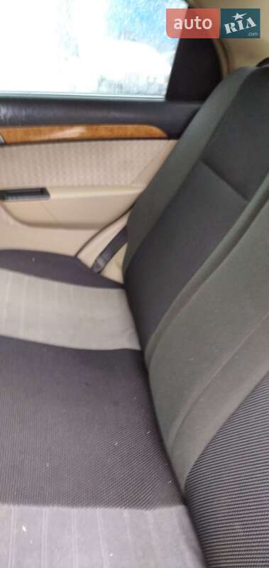 Седан Chevrolet Aveo 2008 в Черновцах