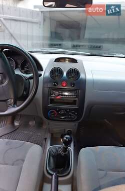 Седан Chevrolet Aveo 2005 в Петропавловке