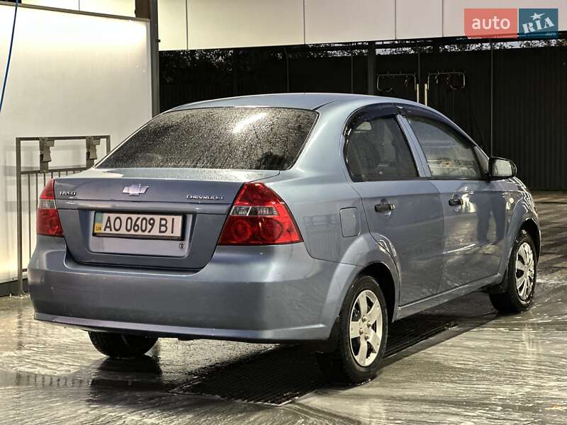 Седан Chevrolet Aveo 2007 в Ужгороді