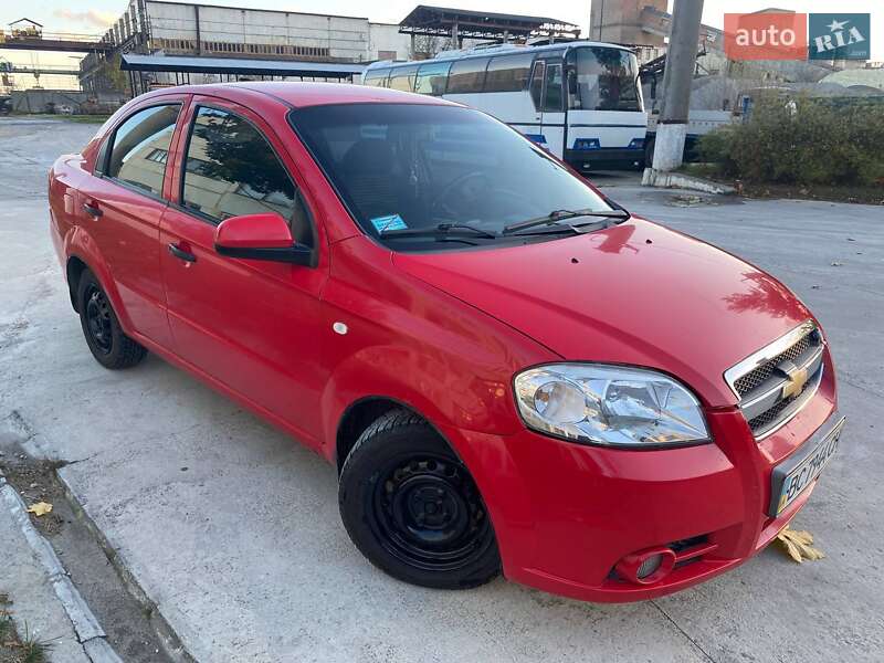 Седан Chevrolet Aveo 2007 в Стрию